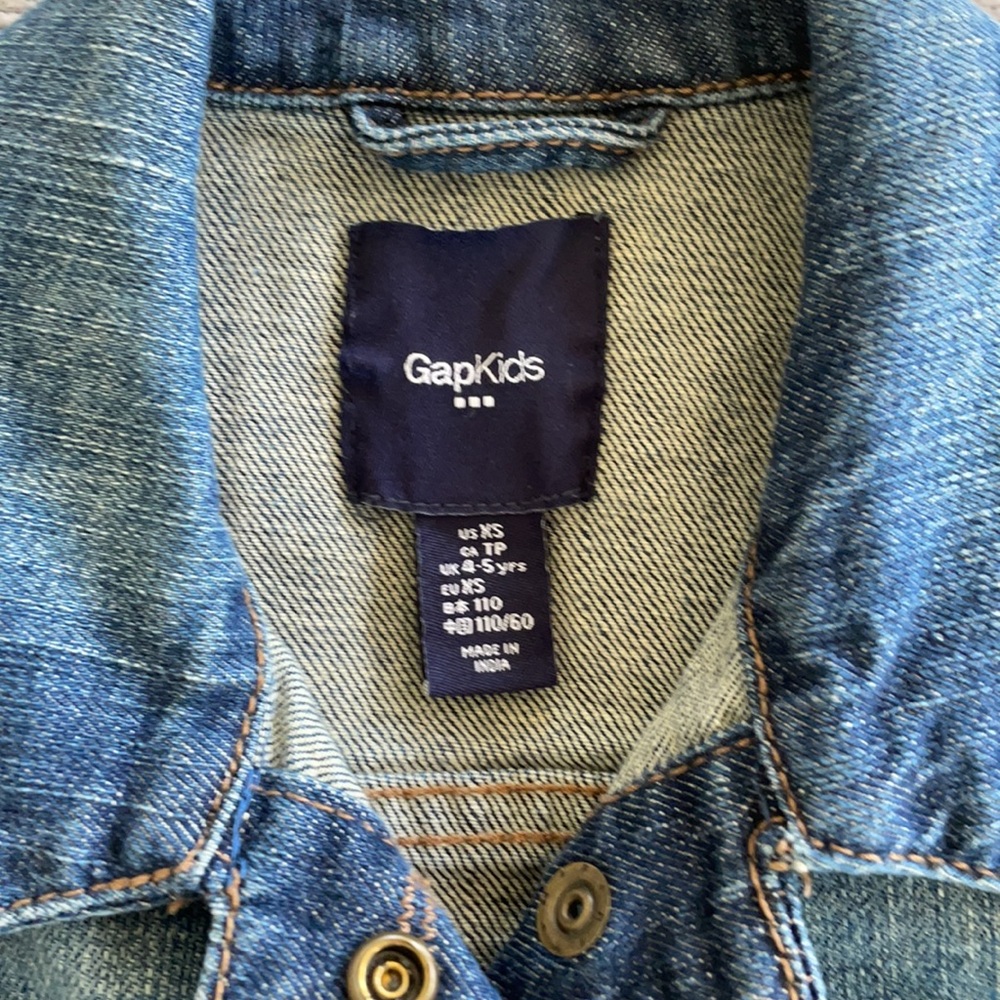 Jean jacket - Picture 2 of 4